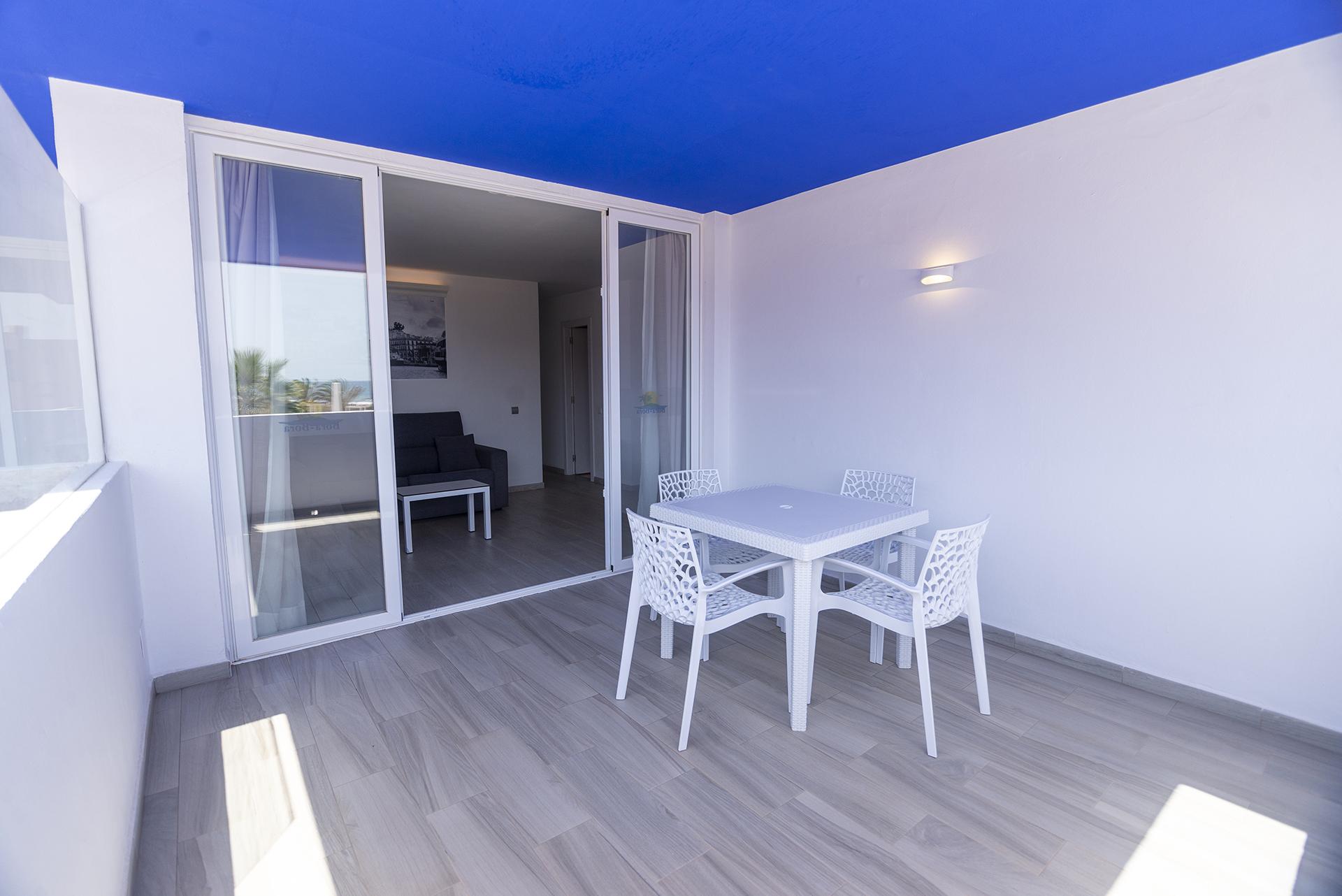 Apartamentos Bora Bora - Adults Only Playa d'en Bossa Esterno foto