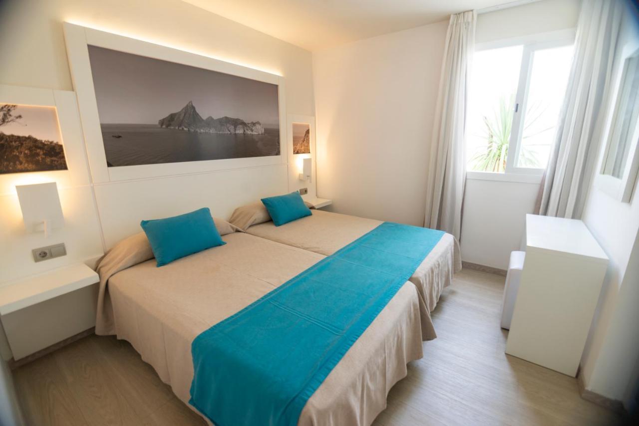 Apartamentos Bora Bora - Adults Only Playa d'en Bossa Esterno foto