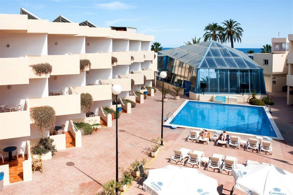 Apartamentos Bora Bora - Adults Only Playa d'en Bossa Esterno foto