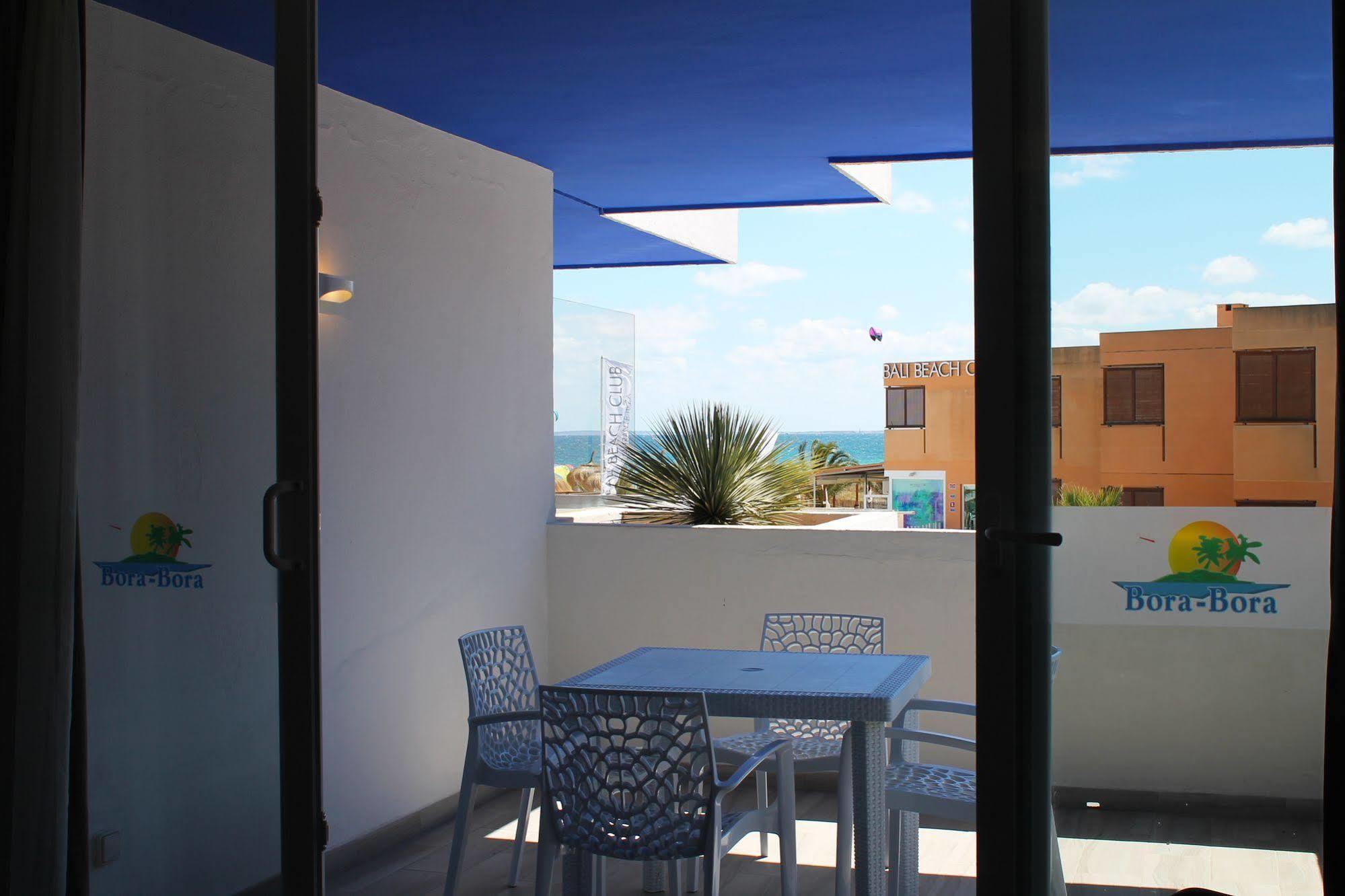 Apartamentos Bora Bora - Adults Only Playa d'en Bossa Esterno foto